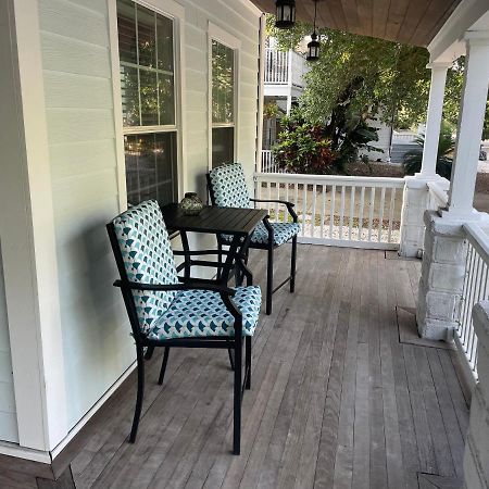 Updated Red Door Revival In Downtown Saint Augustine Luaran gambar